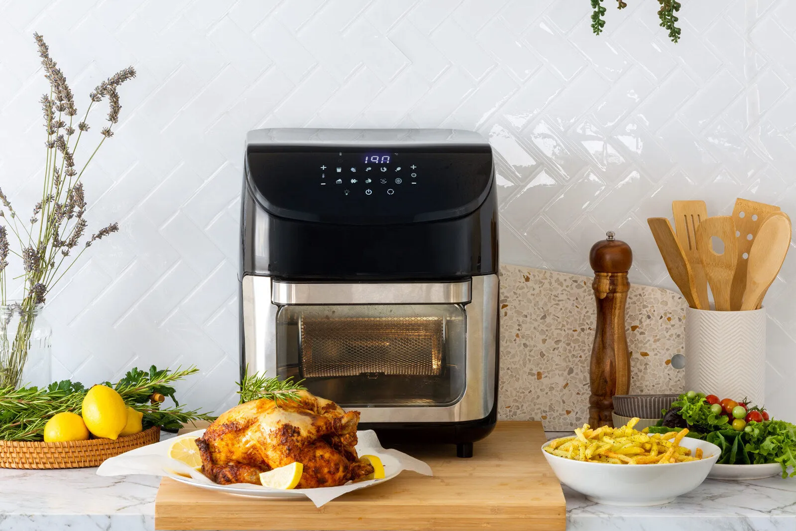 12L Digital Air Fryer with 200C, 7 Cooking Settings & Rotisserie Function