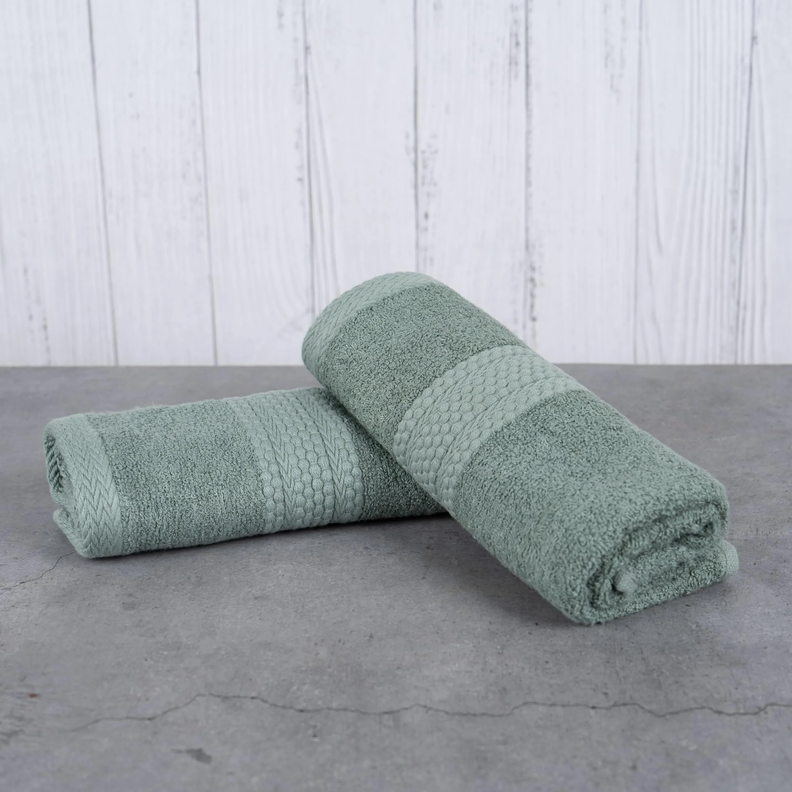 BePlush 450 GSM Bamboo Towel | Ultra Soft, Absorbent, & Quick Dry Towels for Gym, Travel (Hand Towel, Olive Green, Pack of 2)