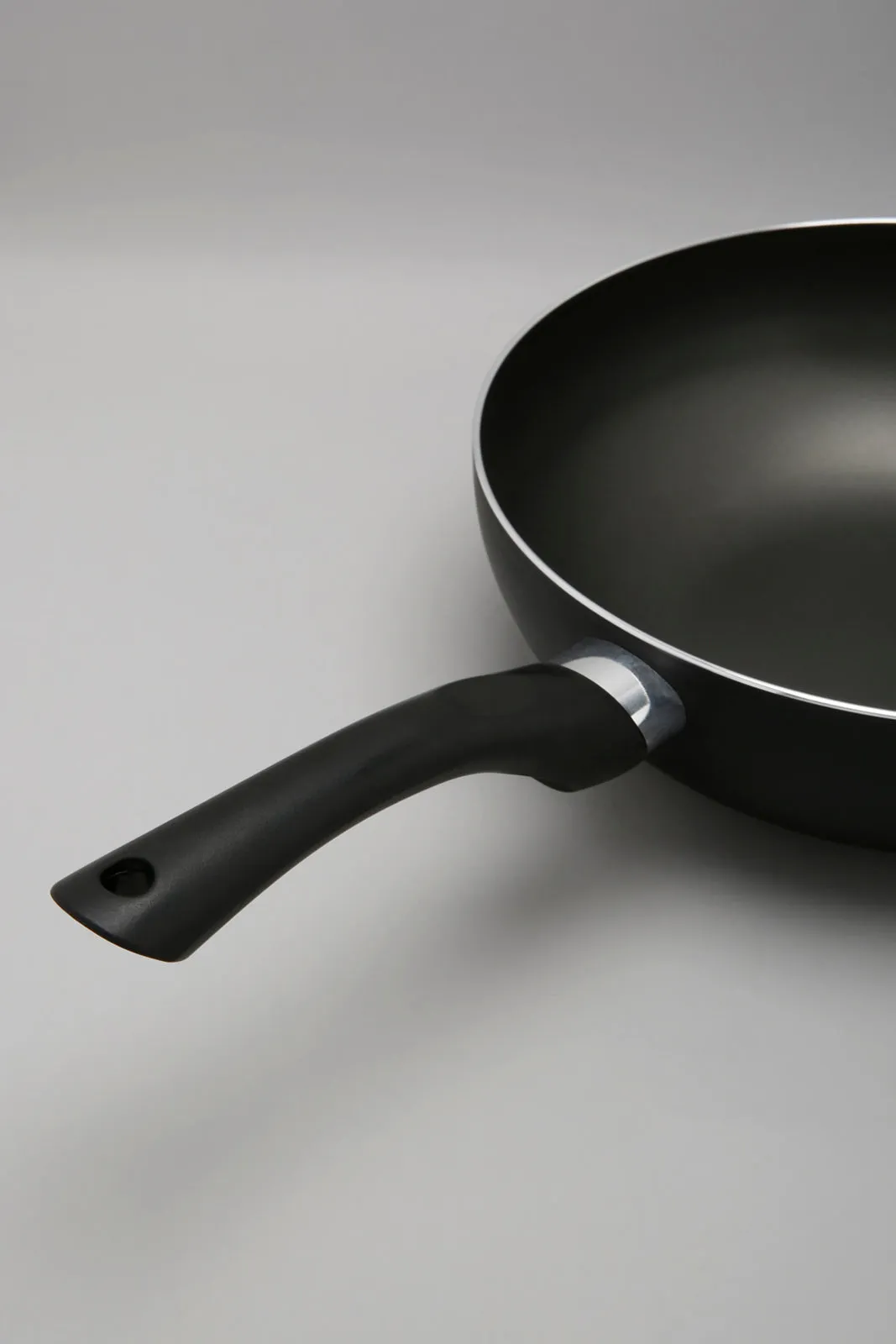 Black Aluminum Nonstick Wok Pan (26cm)