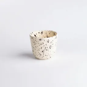 cappuccino cup - black dots