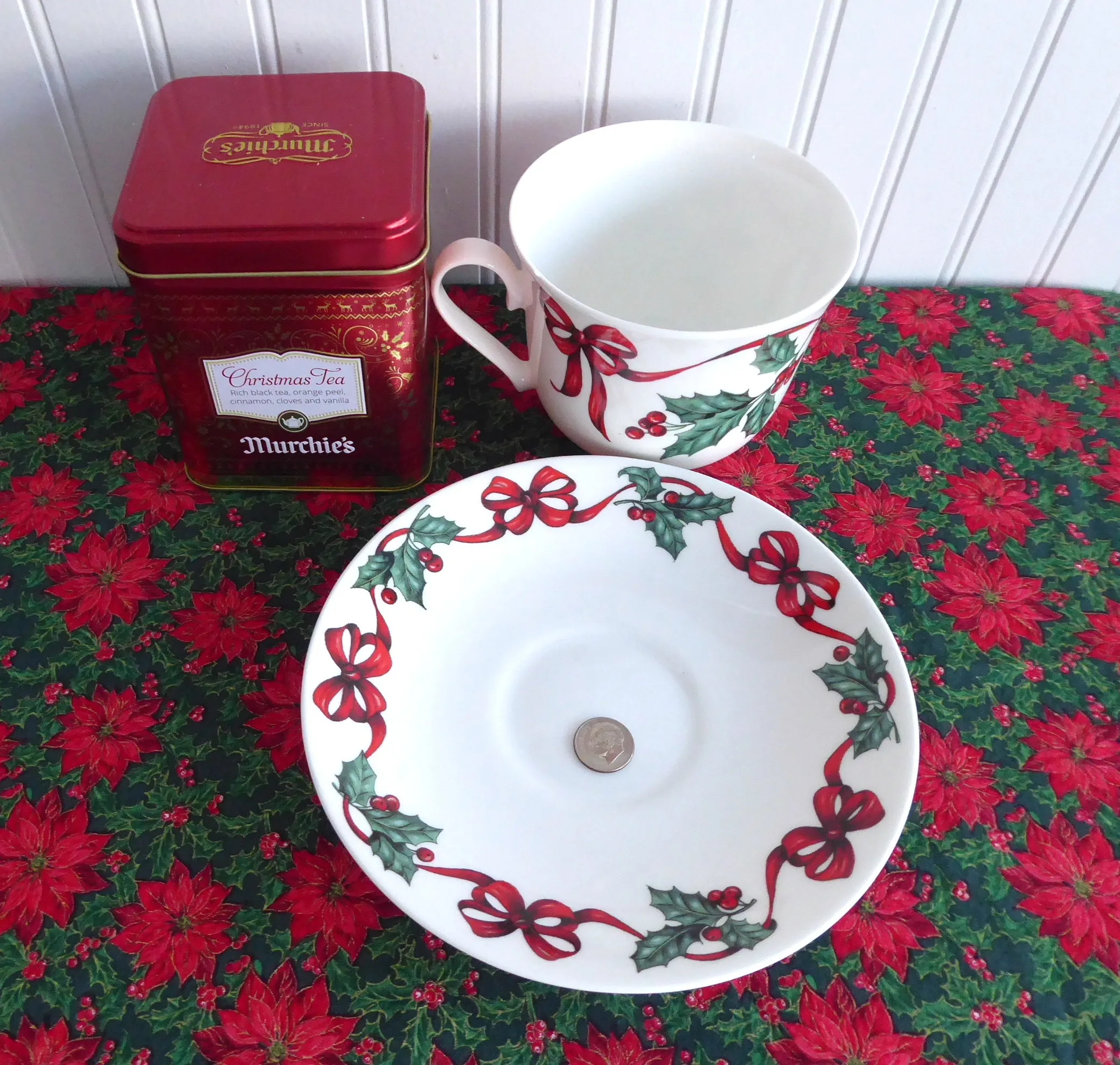 Christmas Ribbons Breakfast Size Cup And Saucer Roy Kirkham Holly Red Ribbons Bone China