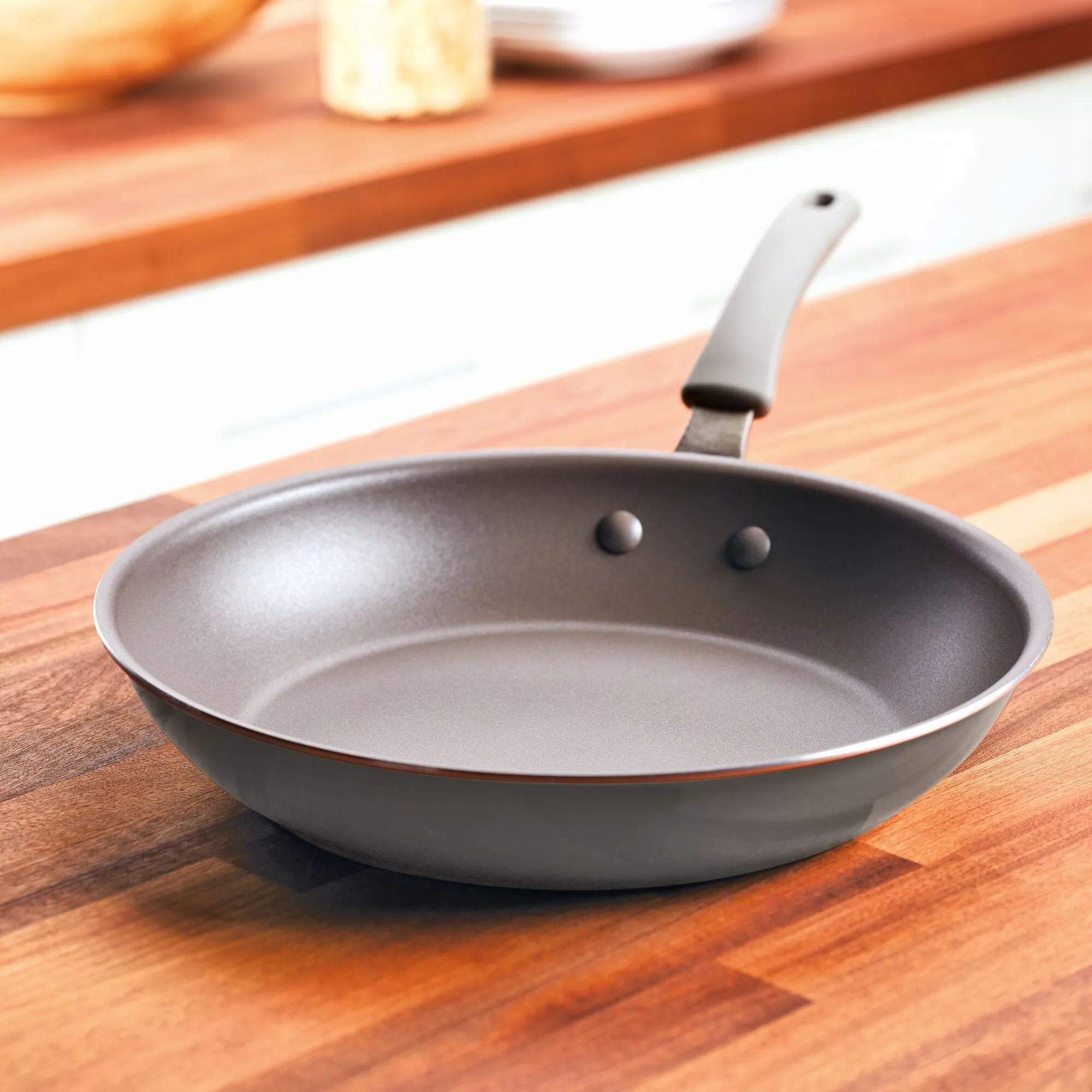 Cook   Create Nonstick Frying Pans