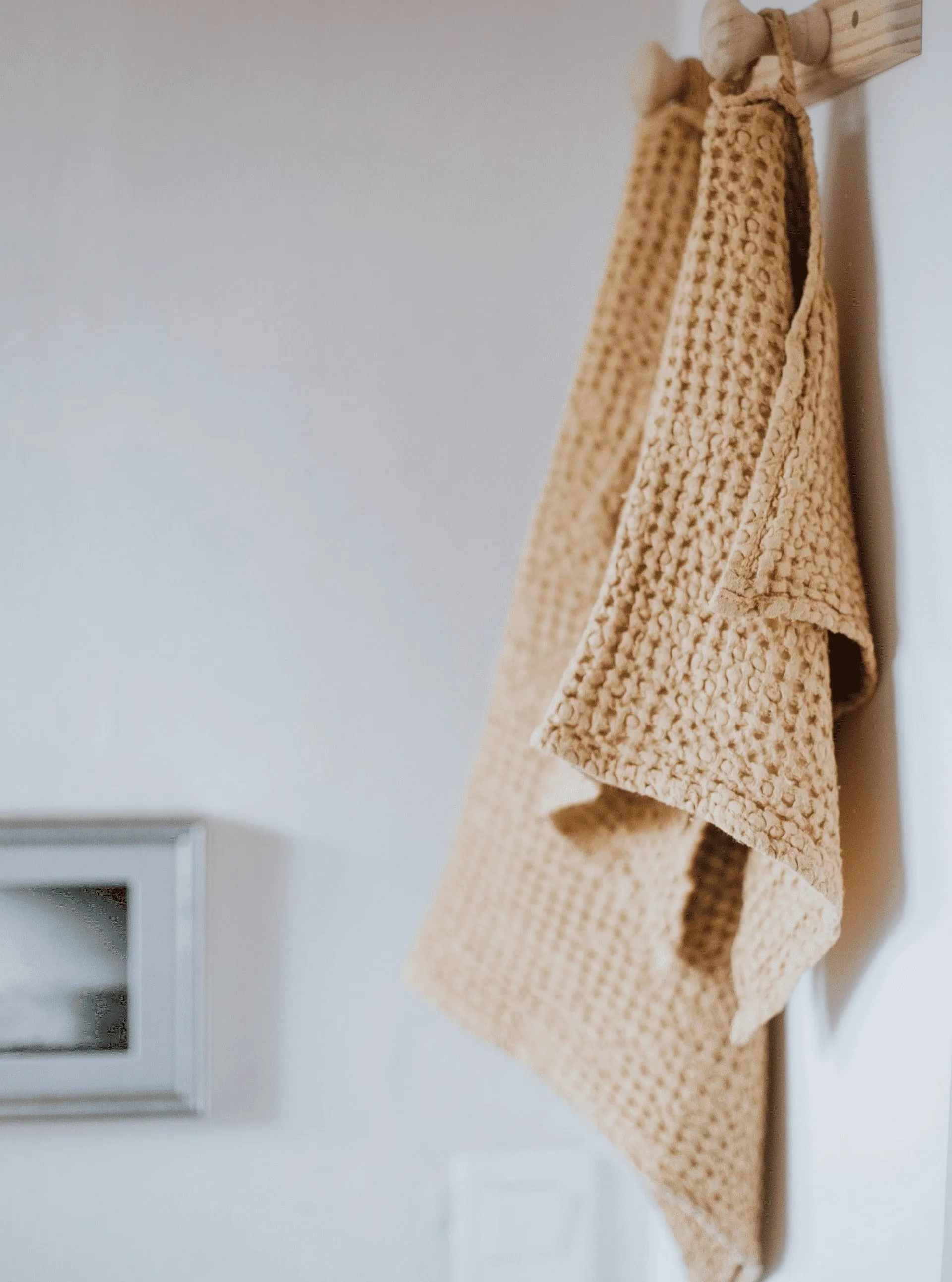 Linen Waffle Bath Towel - Mustard