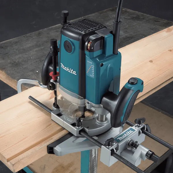 Makita RP2301FC Plunge Router (Variable Speed) [1/4&1/2"] 2,100W