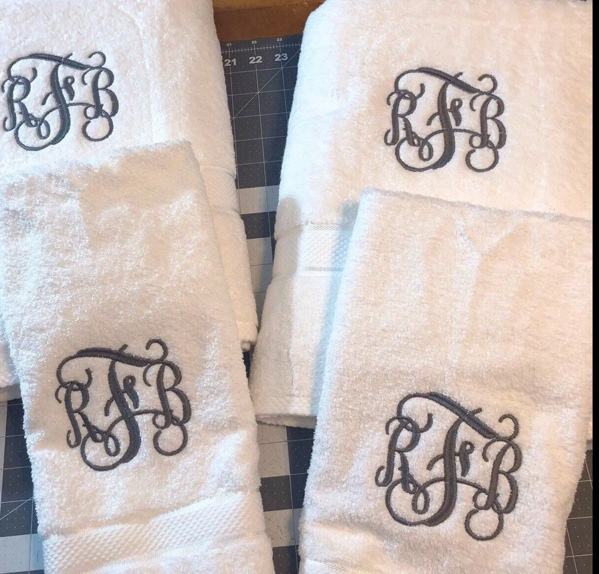 Personalized Monogram Towel Sets Bath Decor, Wedding Gifts