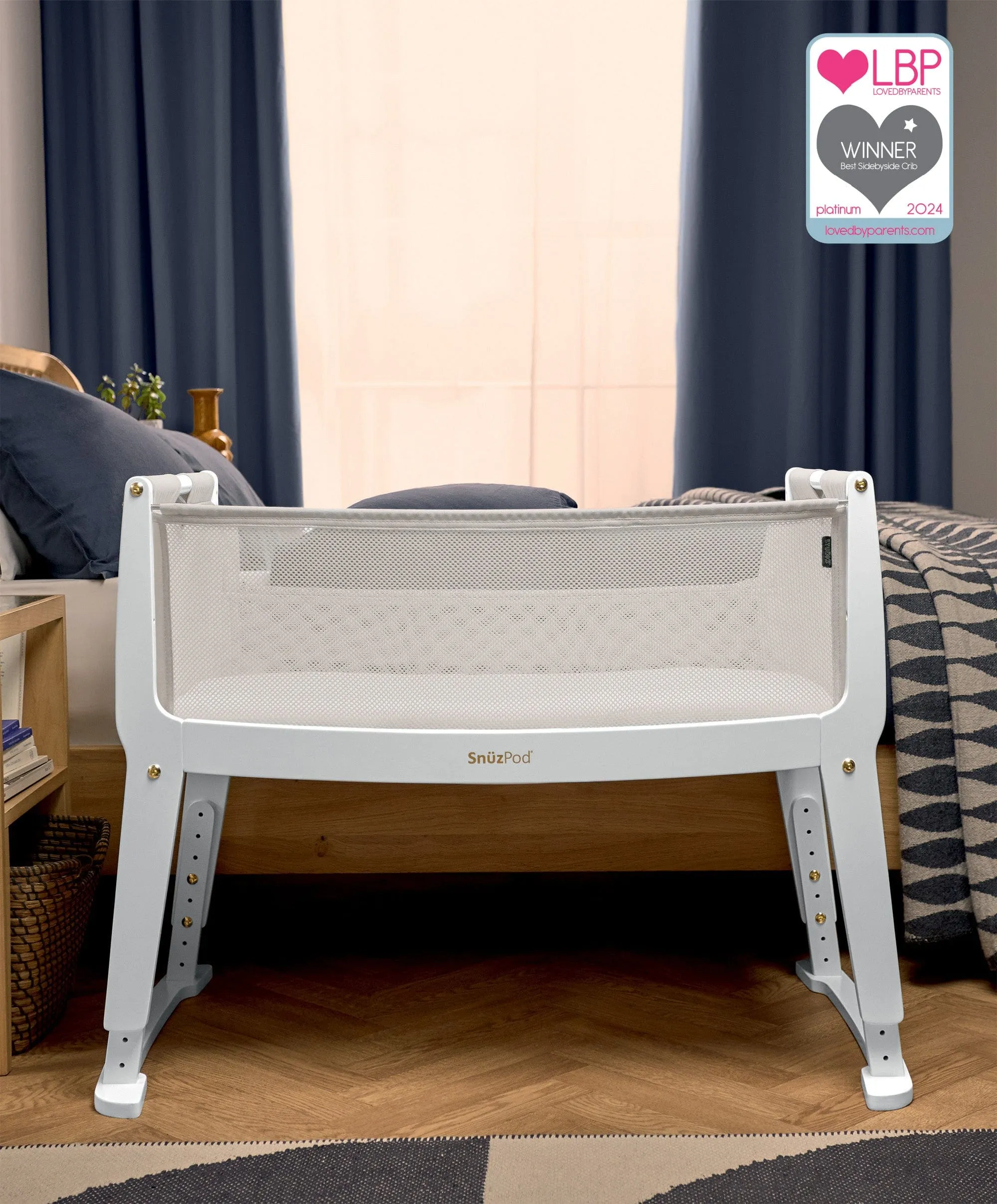 SnuzPod Studio Bedside Crib - Paris